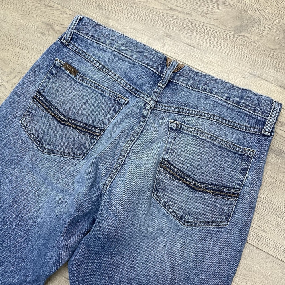 Ariat M2 Relaxed Bootcut Jeans Blue Denim Men's Sz 33x32 Workwear Country FAIR